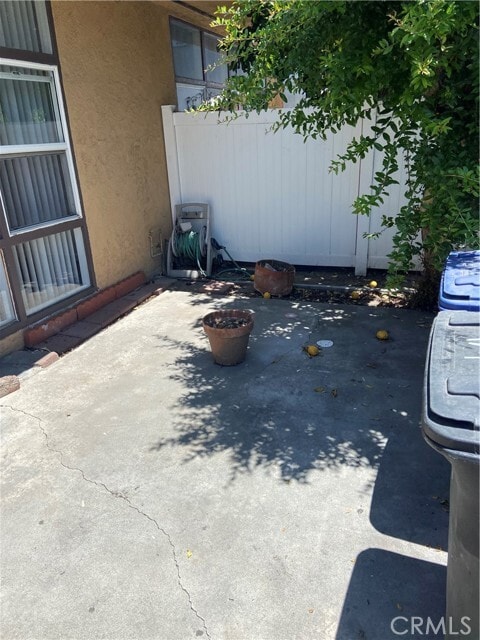 Foto del edificio - 8614 Evergreen Ave