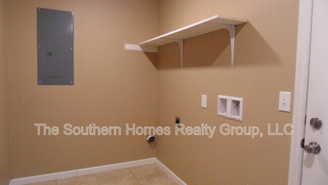 Foto del edificio - 1921 Co Rd 561