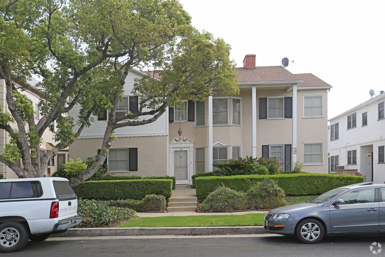 618622 Midvale Ave, Los Angeles, CA 90024 Apartments in Los Angeles