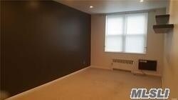 Foto del edificio - 874 W Broadway