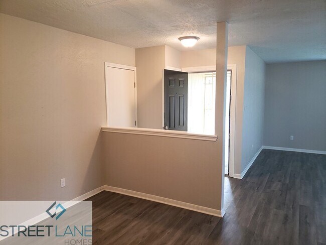 Building Photo - Charming 3 Bedroom in Houston!