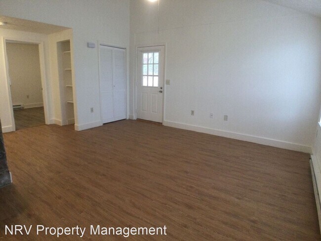 Foto del edificio - 2 br, 1 bath House - 450 Wakeman Court