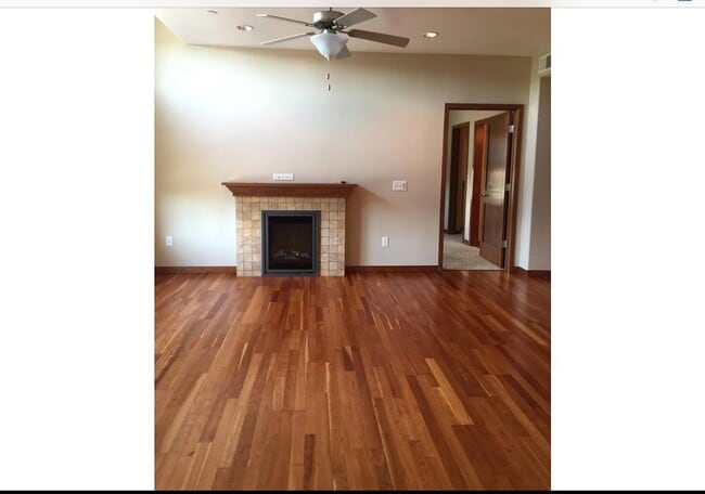 Foto del edificio - 849 Quarry Rd