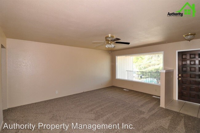 Foto del edificio - 3 br, 2 bath House - 2685 Shasta Street