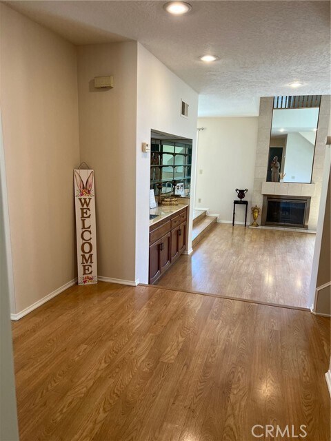 Building Photo - 451 Medford Ct