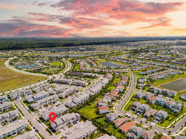 Foto del edificio - 16431 Millenium Ct