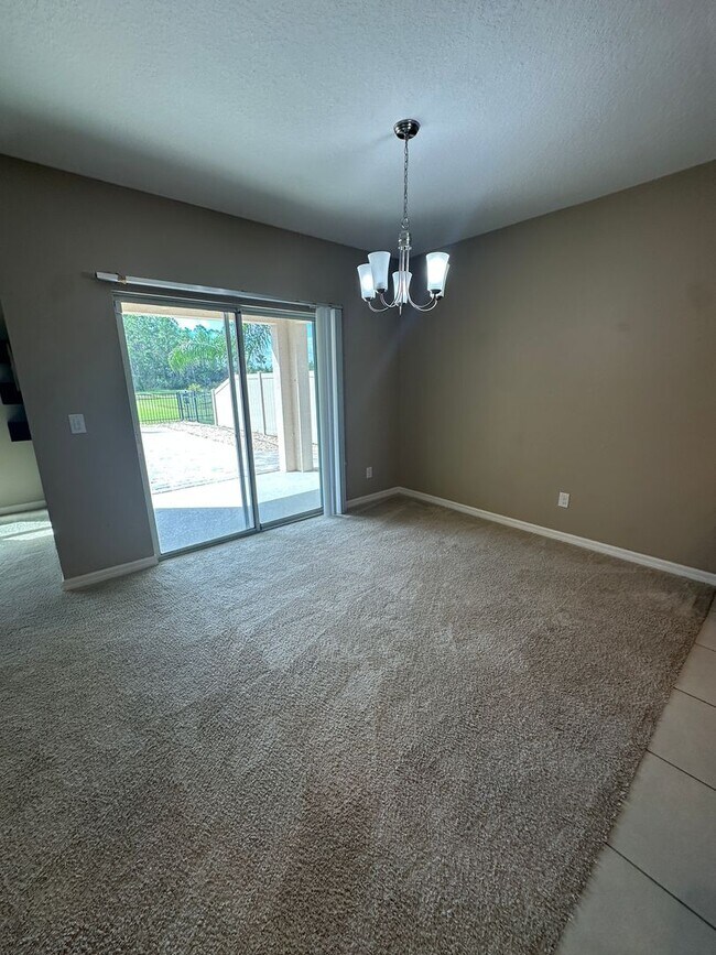 Foto del edificio - Move-In Special: Half Off Your First Month’s Rent!