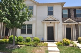 Building Photo - 6828 Pascal Way