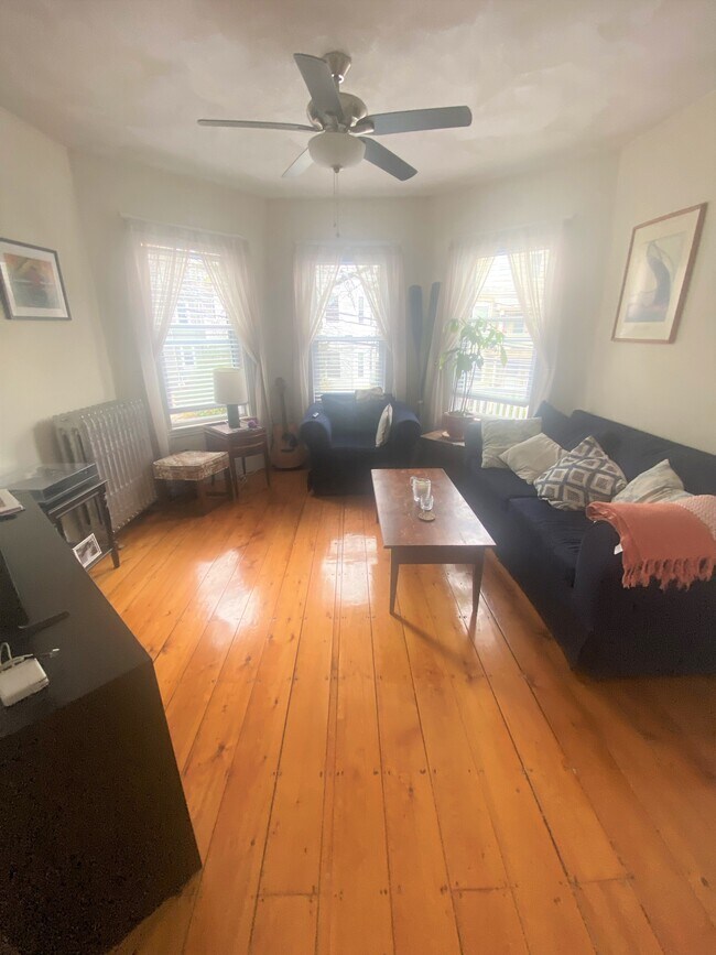 Foto del edificio - 42 Hancock St