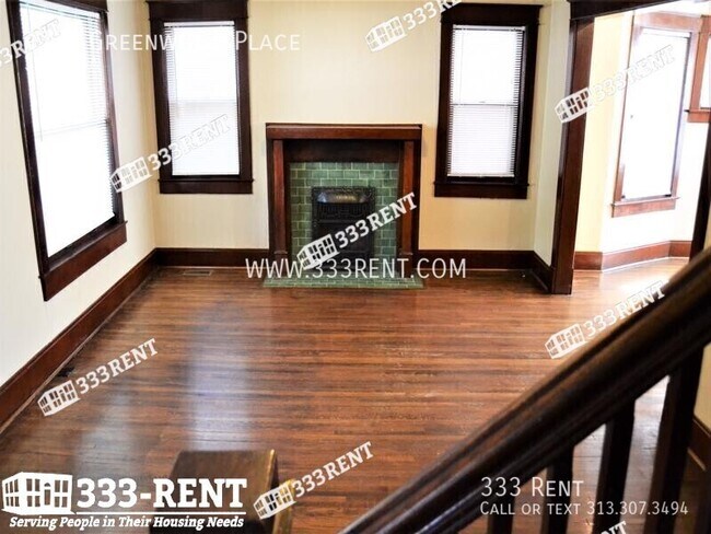 Foto del edificio - 4222 Greenwood Pl