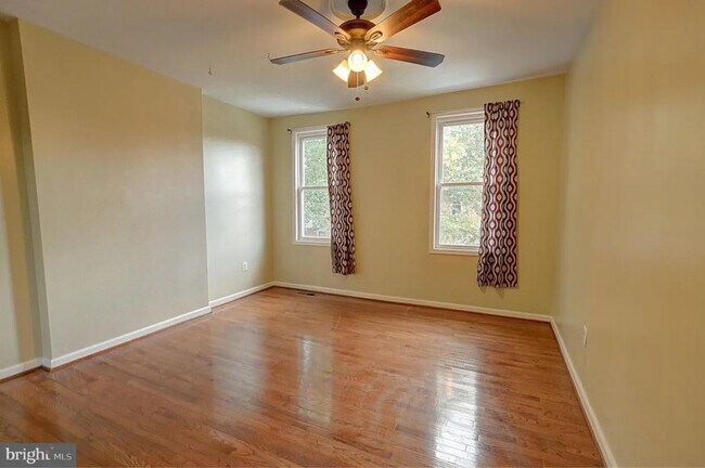 Foto del edificio - 2331 Guilford Ave