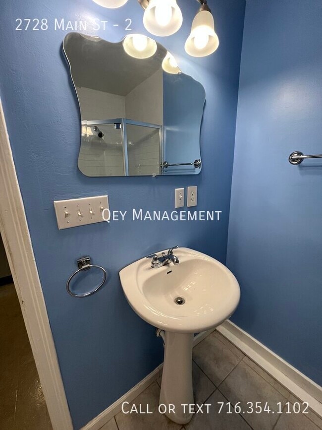 Foto del edificio - 2728 Main St