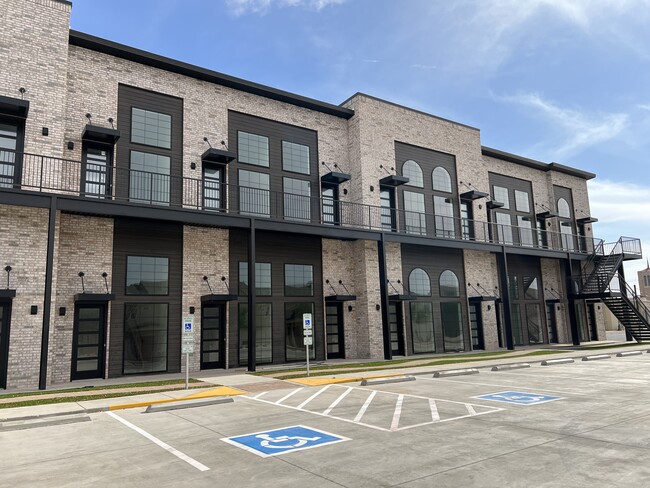 Building Photo - Overton Lofts