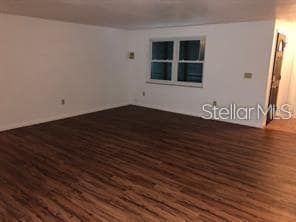 Building Photo - 712 Isleton Dr