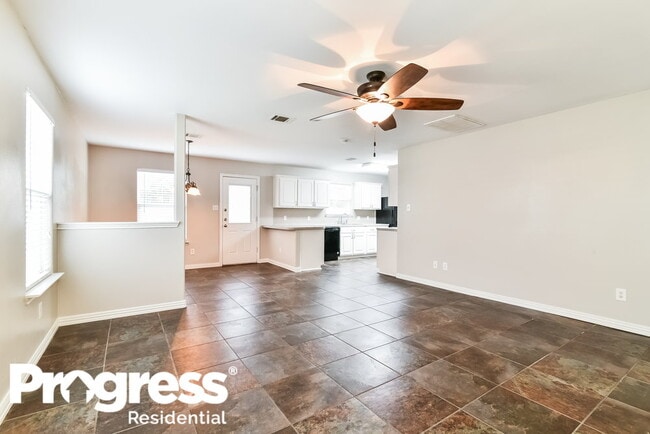 Building Photo - 4722 San Antonio River Dr