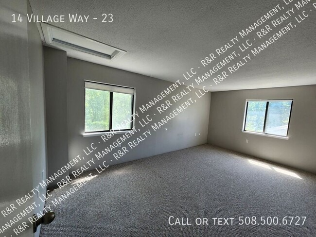 Building Photo - 14 Village Way