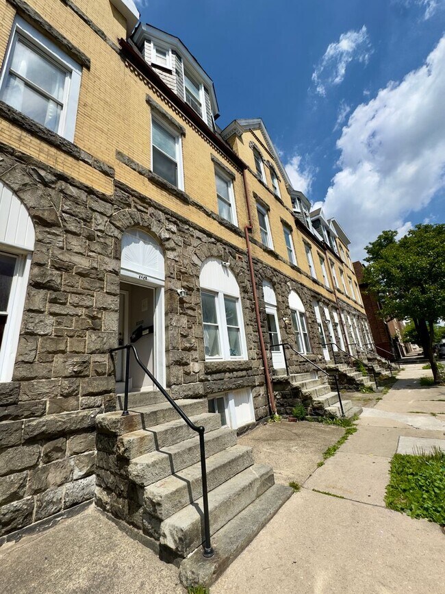 Foto del edificio - Apartment Units in Barclay, Baltimore, MD!