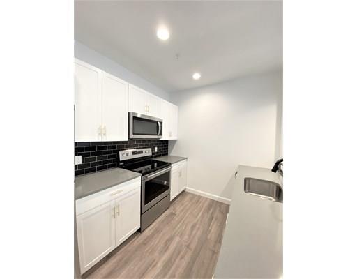 Foto del edificio - 172 Woburn St