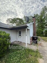 Building Photo - 6200 Olde Towne Dr
