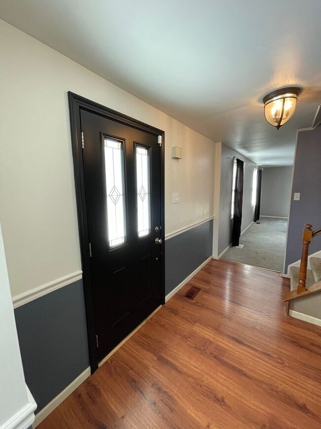 Building Photo - 120 Scottsdale Dr