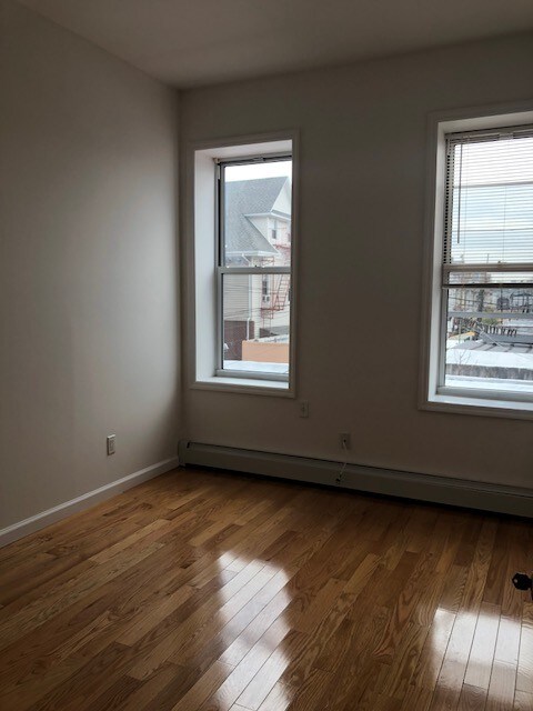 Foto del edificio - 7615 15th Ave