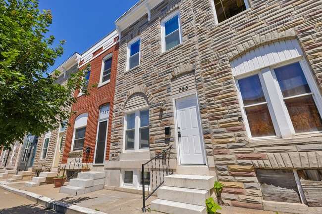 Photo - 725 N Patterson Park Ave House
