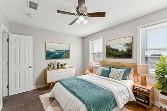 Building Photo - 6813 Bank St