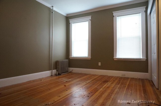 Building Photo - 15 Kelley Ct