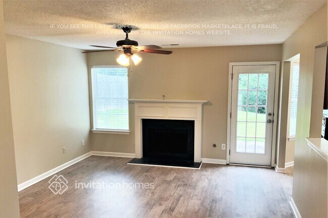 Foto del edificio - 5787 Blacktop Ct