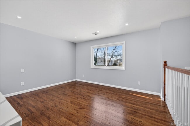 Foto del edificio - 3103 Falcon Ave