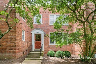 Building Photo - 1742 N Rhodes St