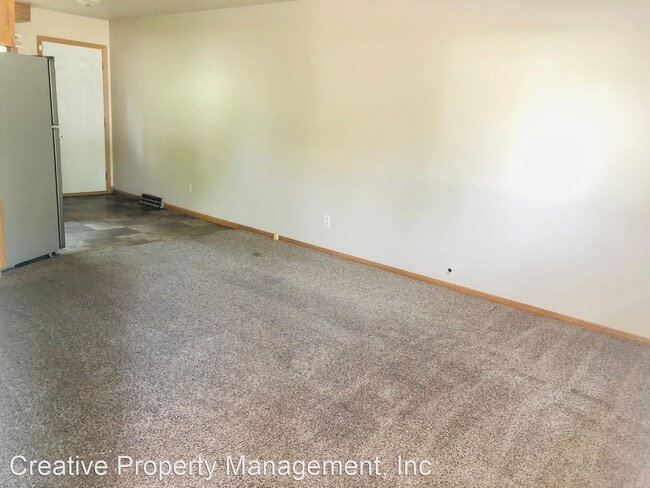 Building Photo - 2 br, 2 bath House - 909 11th Ave NW