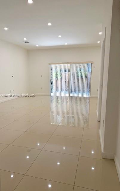 Foto del edificio - 8244 NW 107th Path