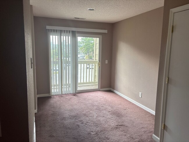 Building Photo - 2 BEDROOM 1 BATH CONDO AT MYRTLE GREENS