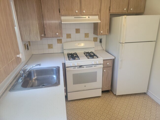 Foto del edificio - Beautiful 2 bed 1.5 bath available 9/1