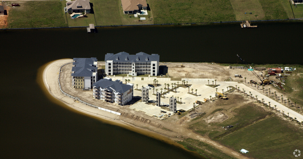 Foto principal - Lakeshore Cove Condos