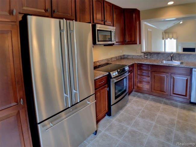 Building Photo - 28526 Carlton Way Dr