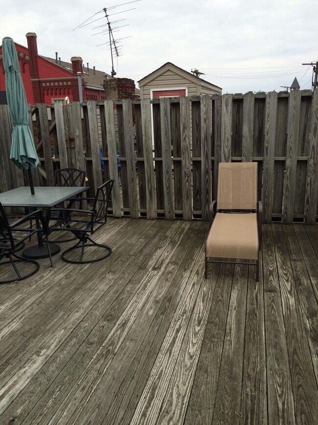 Building Photo - 106 s 18th st