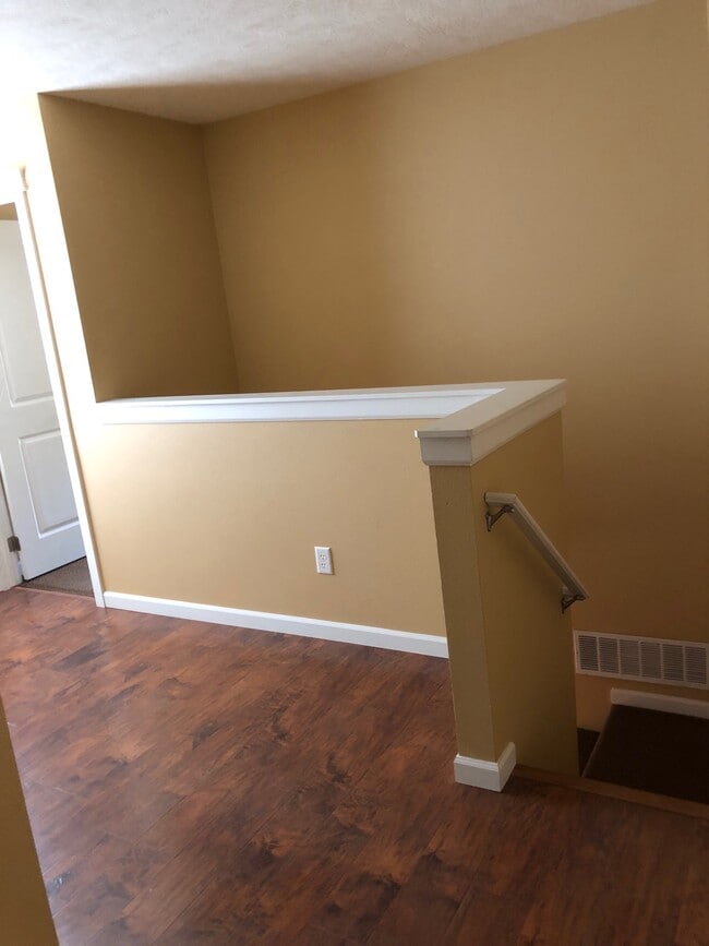 Upstairs Hallway - 116 5th St