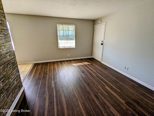 Foto del edificio - 3523 Georgetown Pl