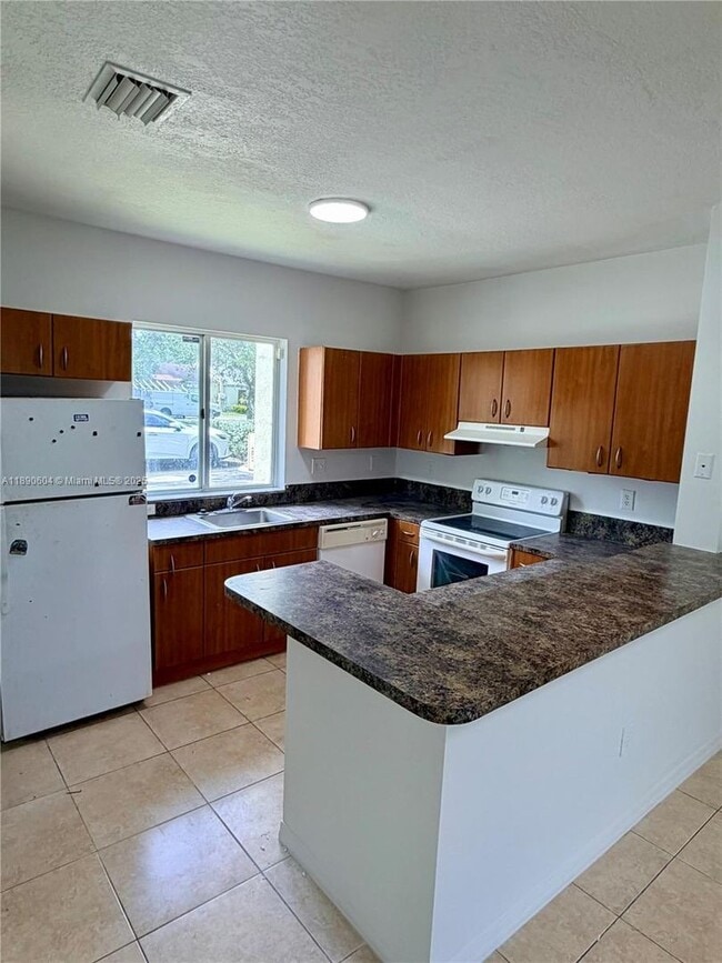 Photo - 20421 NW 15th Ave House