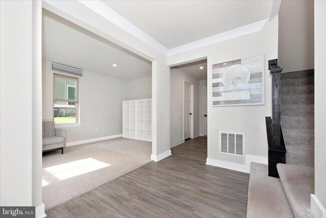 Foto del edificio - 6042 Fallfish Ct