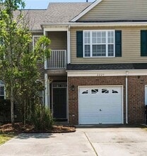 Building Photo - 2229 Bizzone Cir