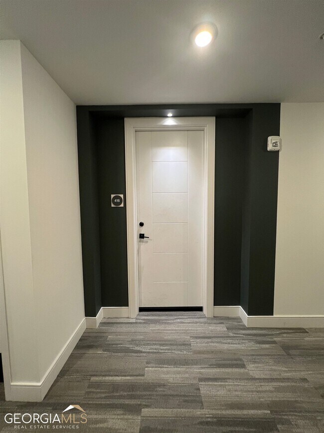 Foto del edificio - 788 West Marietta St NW