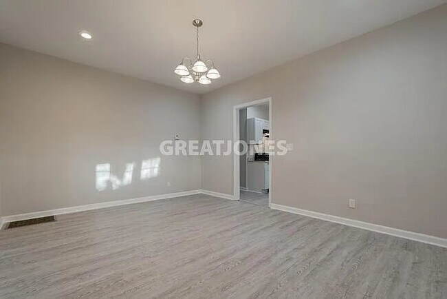 Foto del edificio - 1005 Pope St