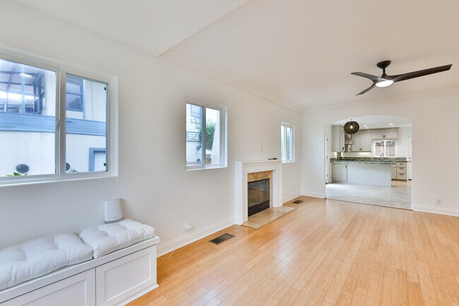 Foto del edificio - 722 3rd St
