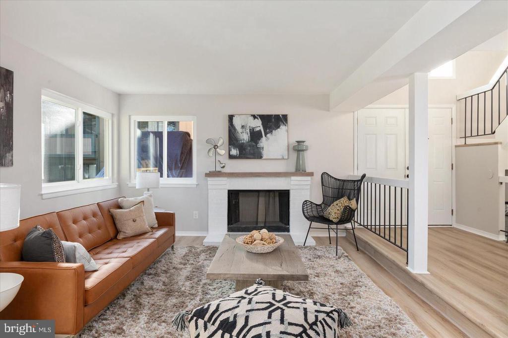 Foto del edificio - 18473 Stone Hollow Dr