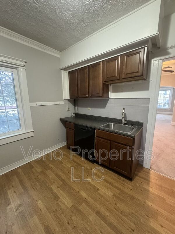 Foto del edificio - 61 South Main St