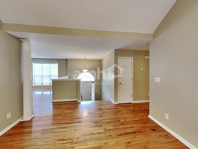Foto del edificio - 2854 Rhonda Dale Dr