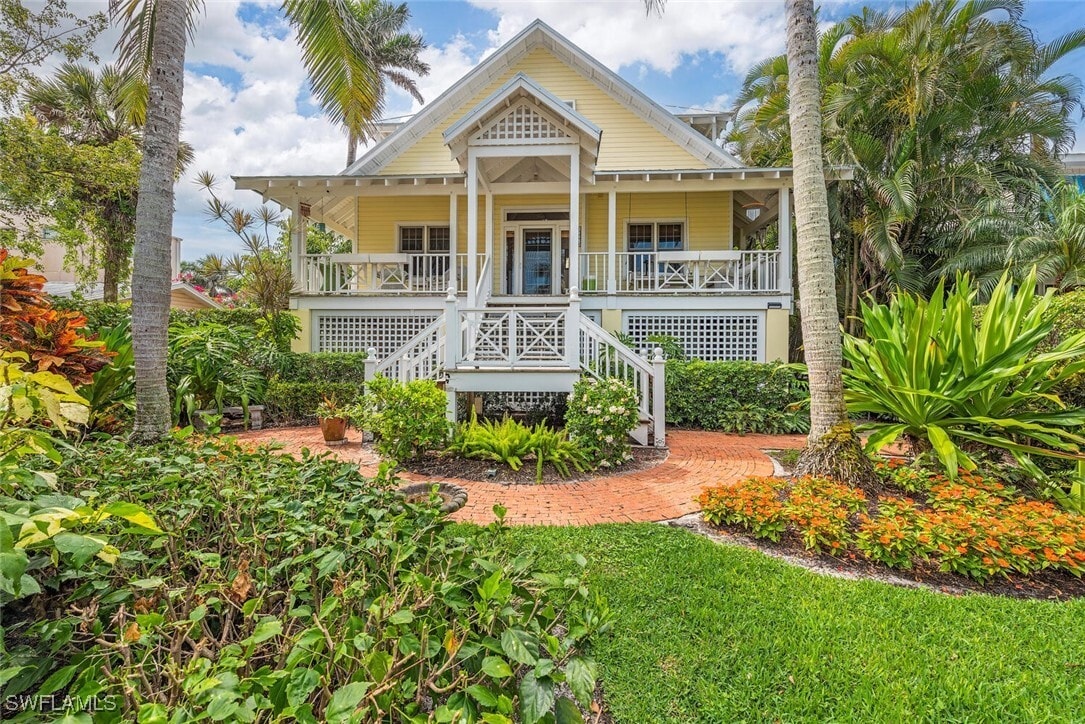 Foto principal - 756 8th Ave S